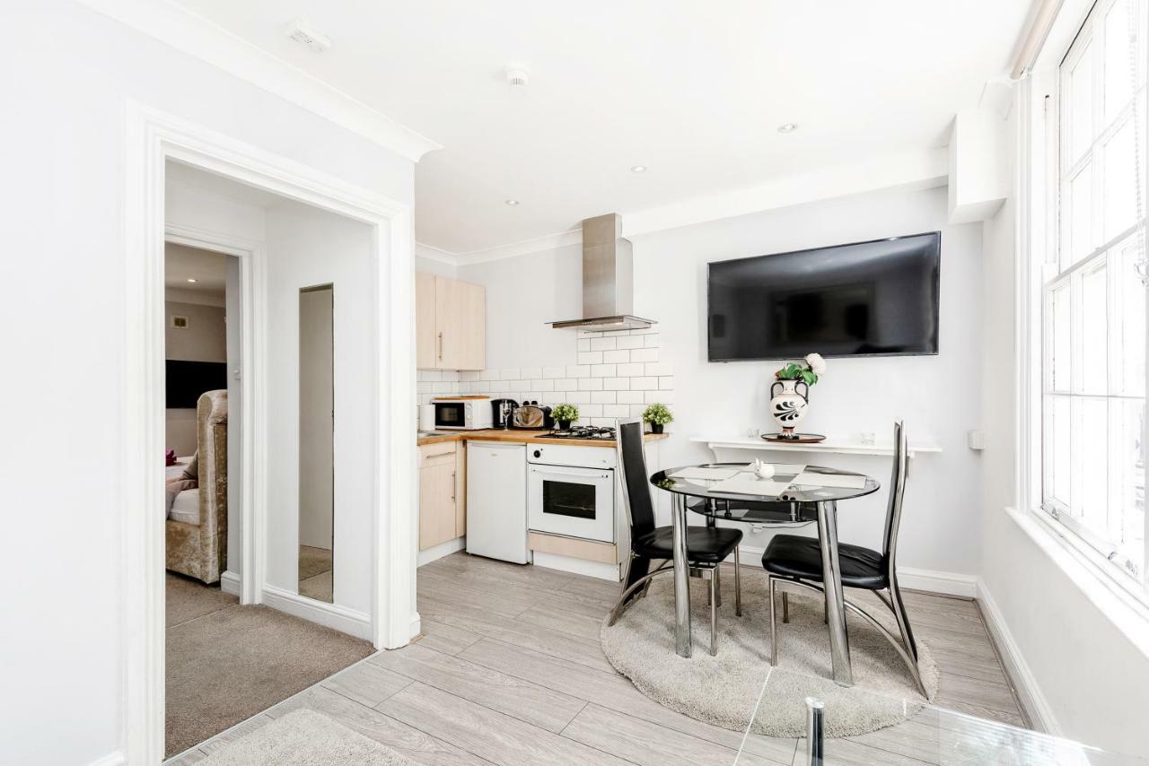 Ai Deluxe Apartments Londra Esterno foto